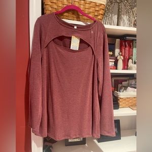 Muted red cut out top. NWT.